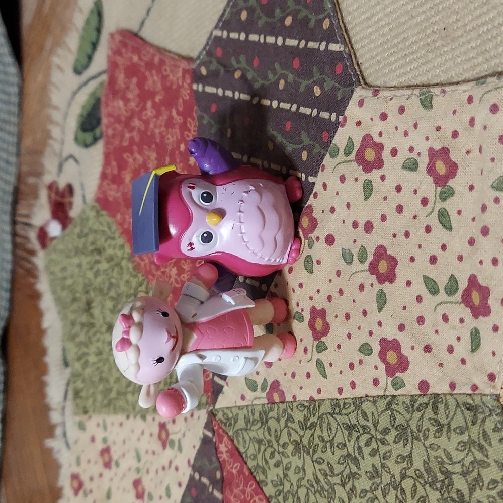 ❤️ Disney Junior Doc McStuffins Figurine Bundle